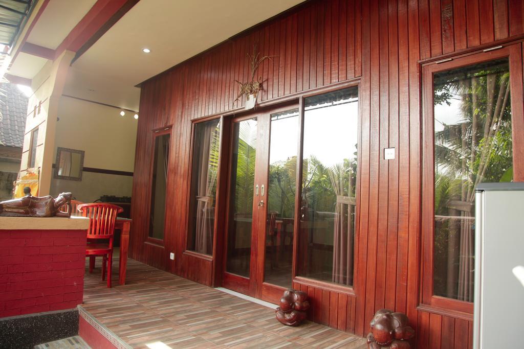 Canang Sari House Ubud Extérieur photo